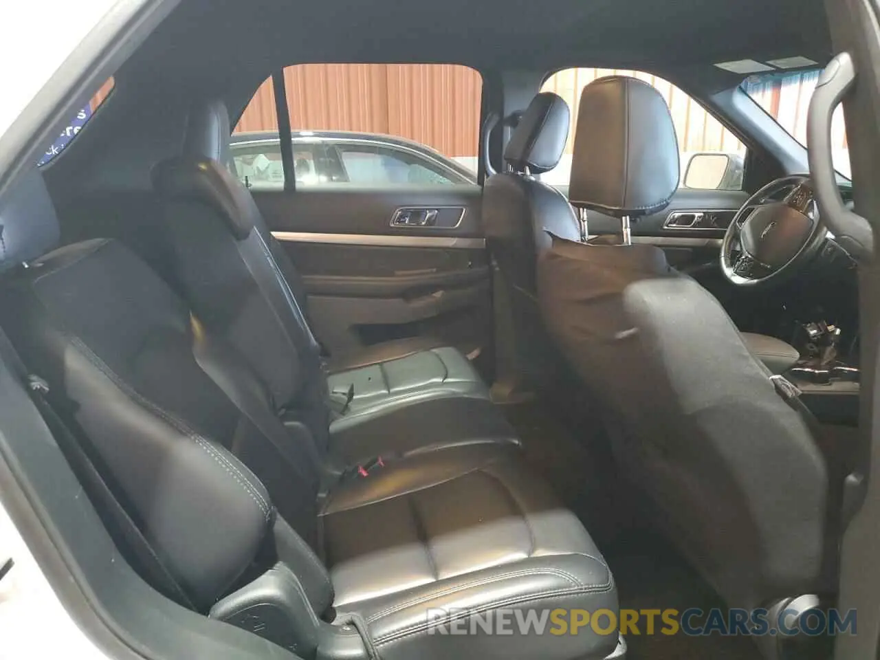 11 Photograph of a damaged car 1FM5K8DH0KGB29599 FORD EXPLORER 2019