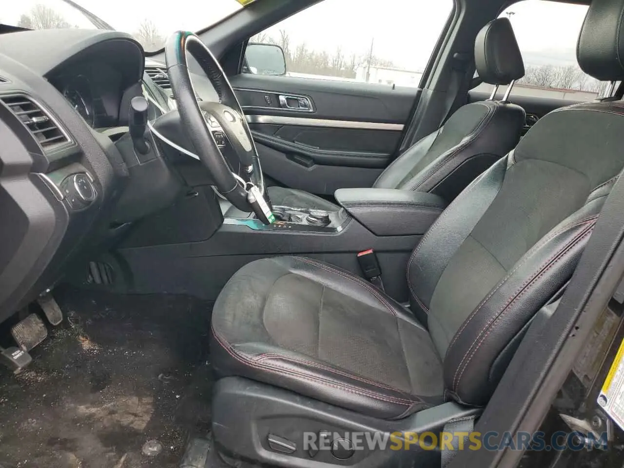 7 Photograph of a damaged car 1FM5K8DH4KGA20515 FORD EXPLORER 2019