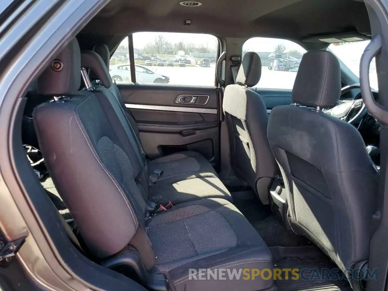 11 Photograph of a damaged car 1FM5K8DH7KGA65271 FORD EXPLORER 2019