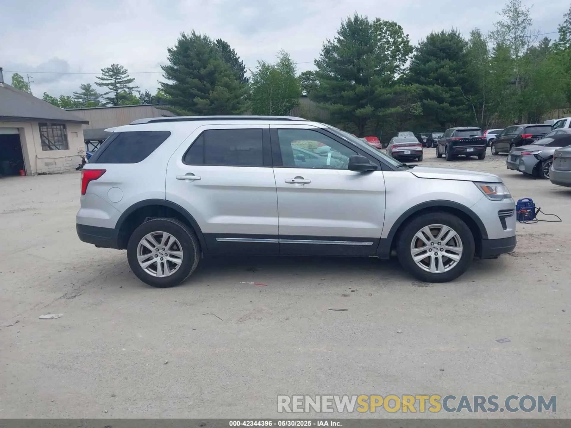 13 Photograph of a damaged car 1FM5K8DH7KGA82765 FORD EXPLORER 2019