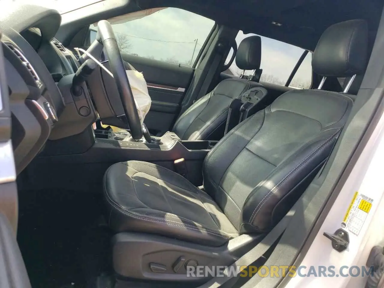 7 Photograph of a damaged car 1FM5K8F81KGB37059 FORD EXPLORER 2019