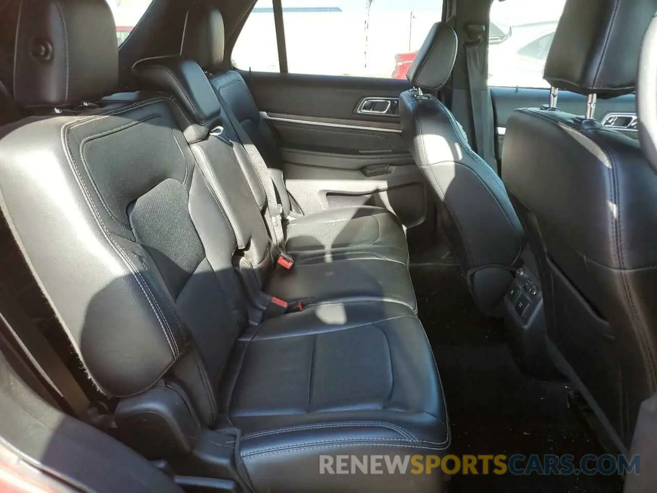 11 Photograph of a damaged car 1FM5K8F83KGB48788 FORD EXPLORER 2019