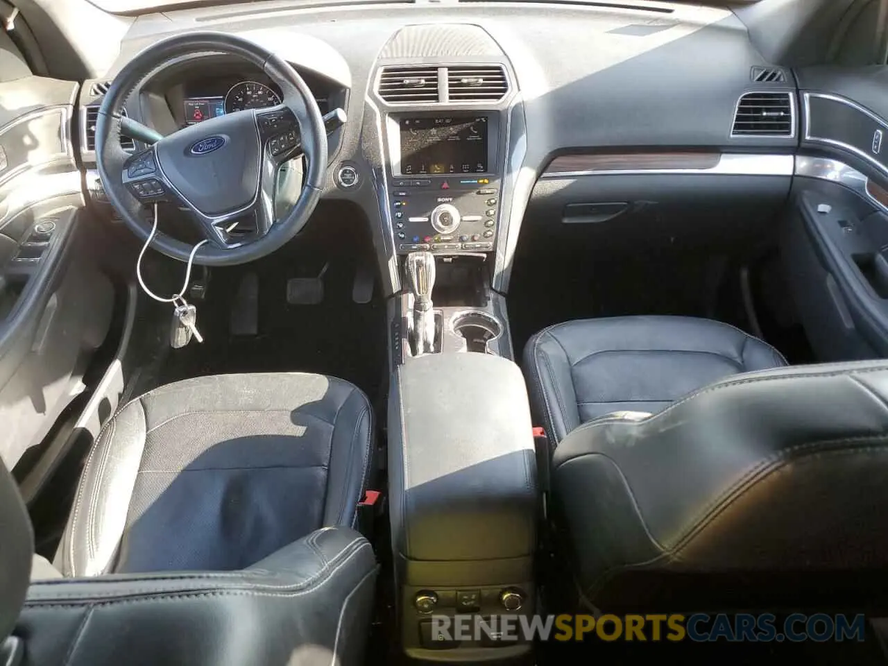 8 Photograph of a damaged car 1FM5K8F83KGB48788 FORD EXPLORER 2019