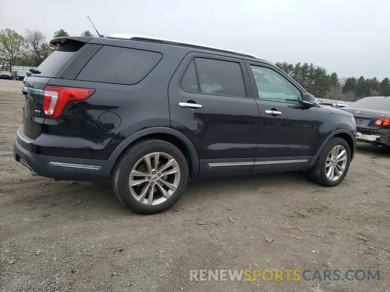 3 Photograph of a damaged car 1FM5K8F85KGA03171 FORD EXPLORER 2019