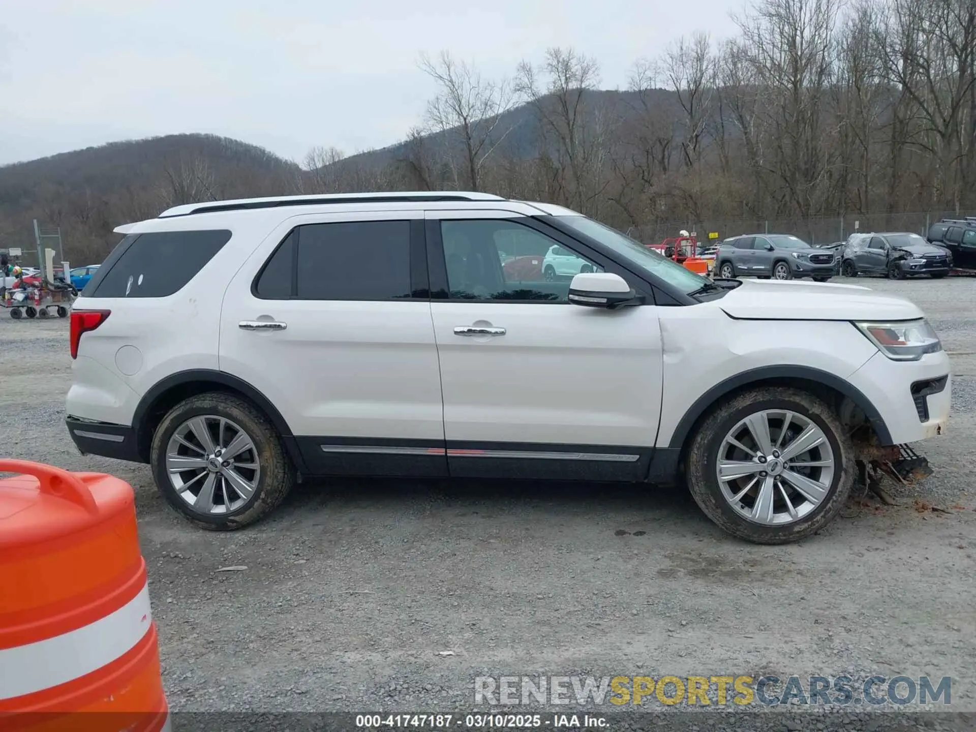 13 Photograph of a damaged car 1FM5K8F87KGB26325 FORD EXPLORER 2019