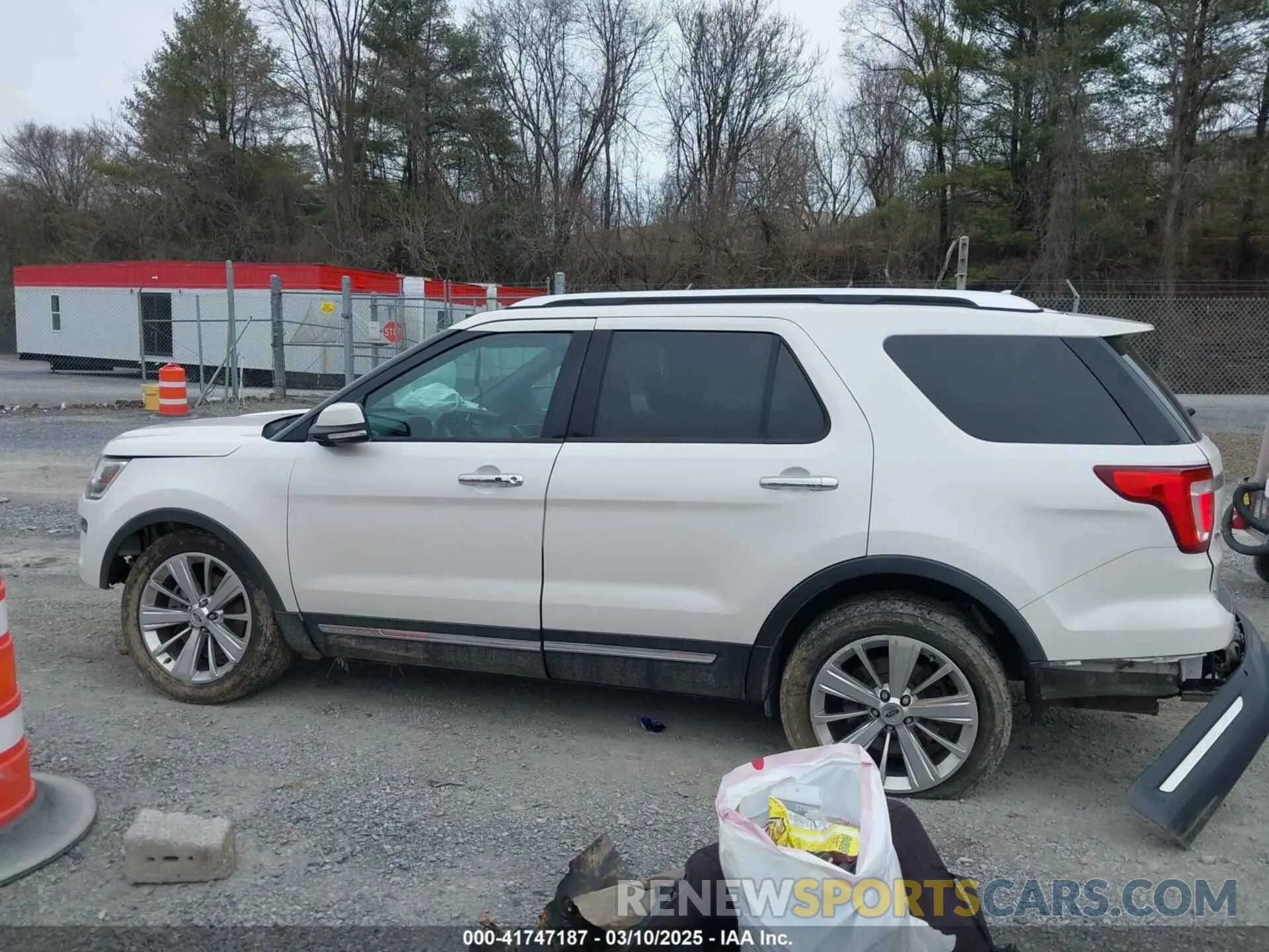 14 Photograph of a damaged car 1FM5K8F87KGB26325 FORD EXPLORER 2019