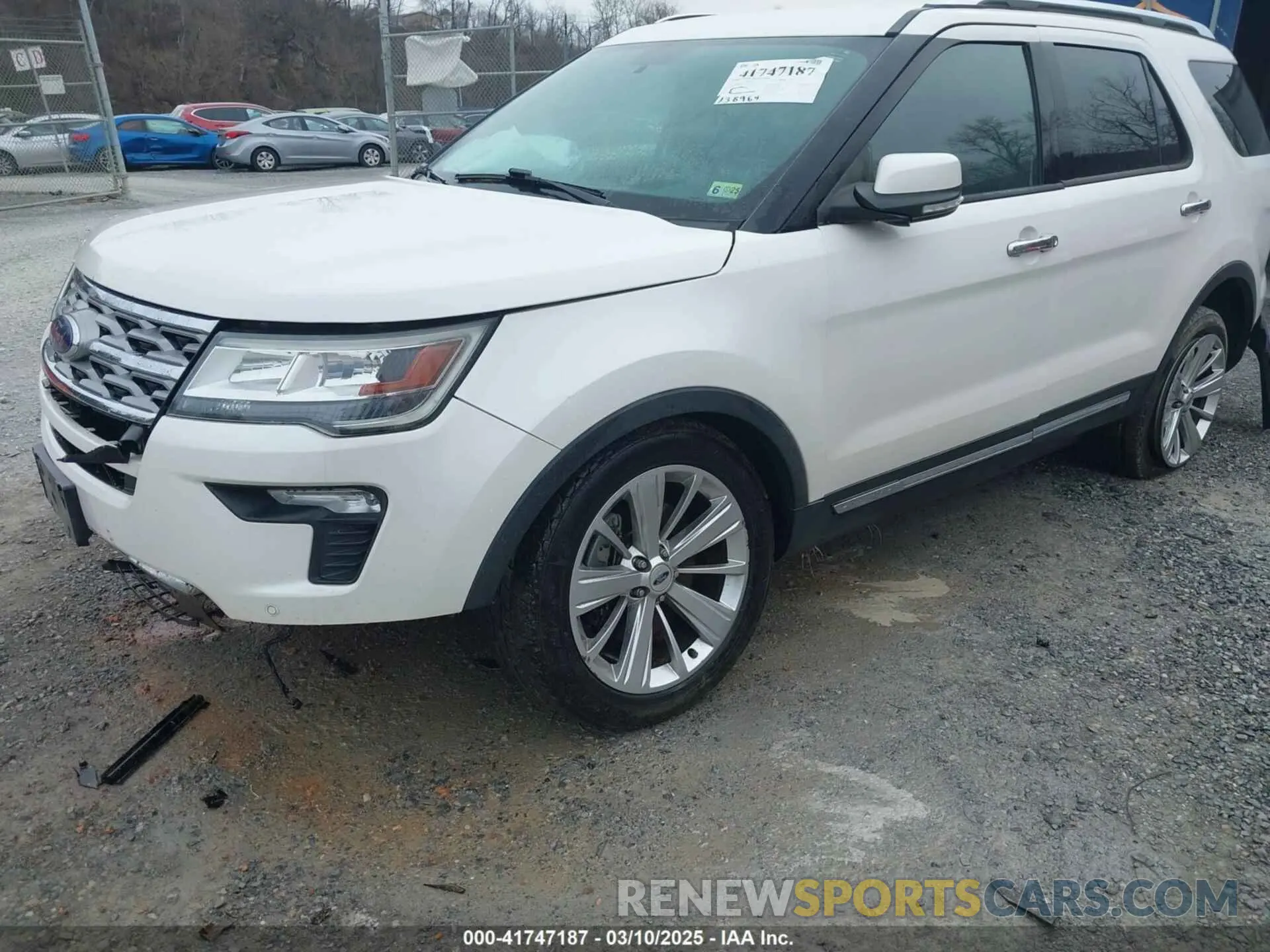 2 Photograph of a damaged car 1FM5K8F87KGB26325 FORD EXPLORER 2019