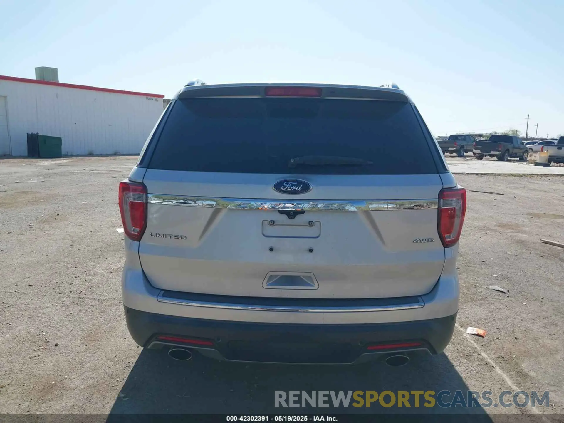 16 Photograph of a damaged car 1FM5K8F89KGB42932 FORD EXPLORER 2019