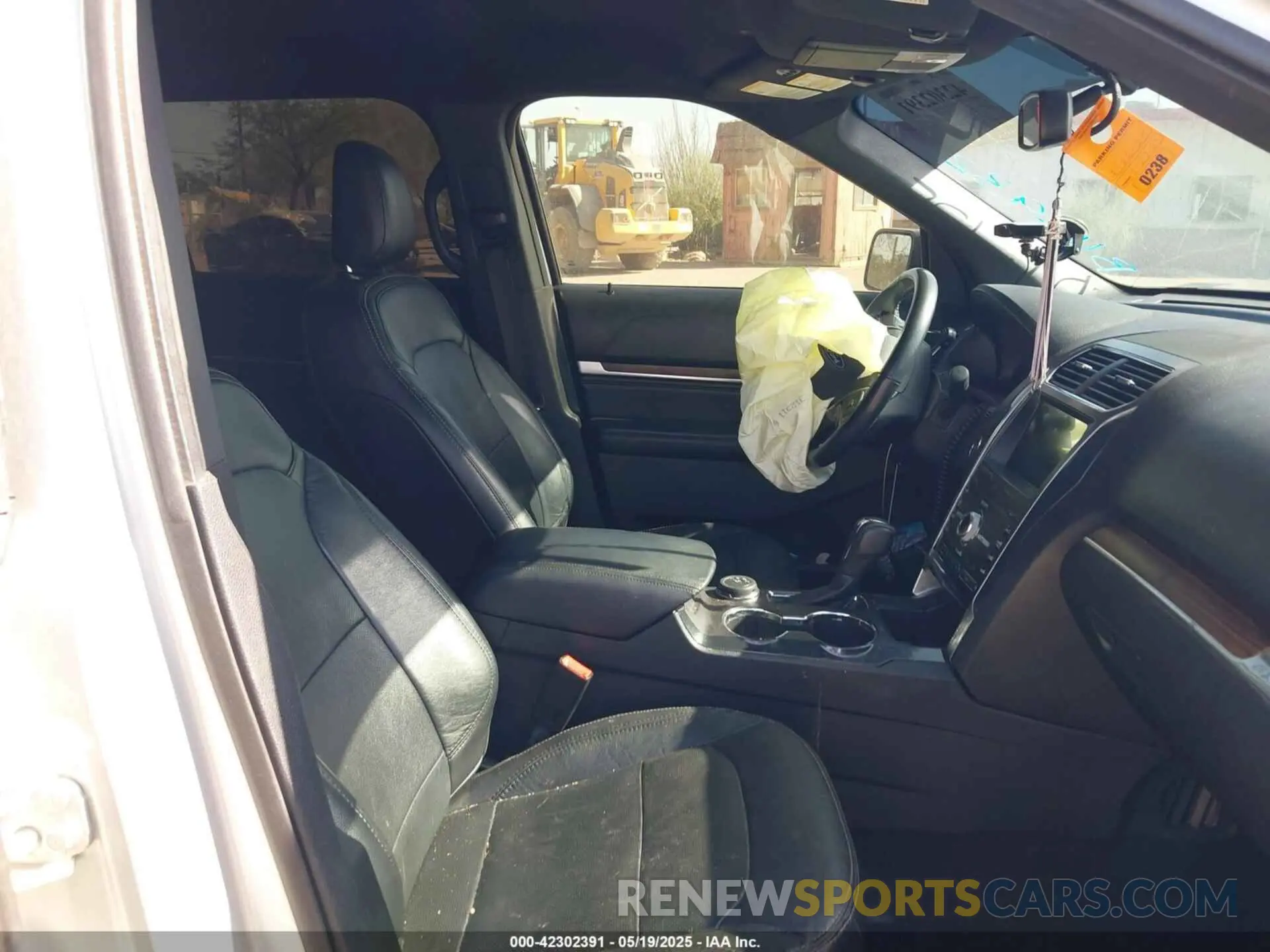 5 Photograph of a damaged car 1FM5K8F89KGB42932 FORD EXPLORER 2019