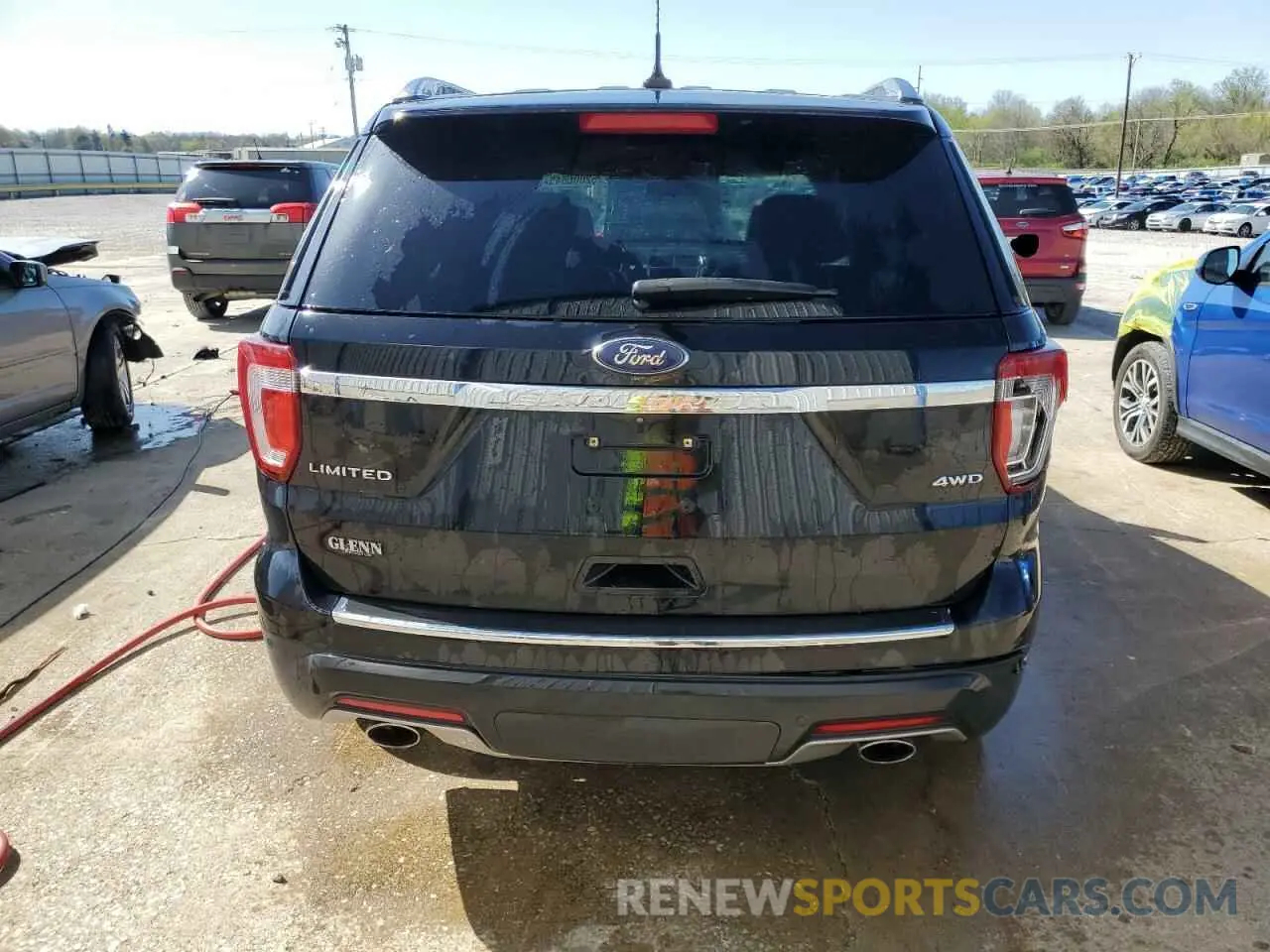 6 Photograph of a damaged car 1FM5K8F8XKGB36976 FORD EXPLORER 2019