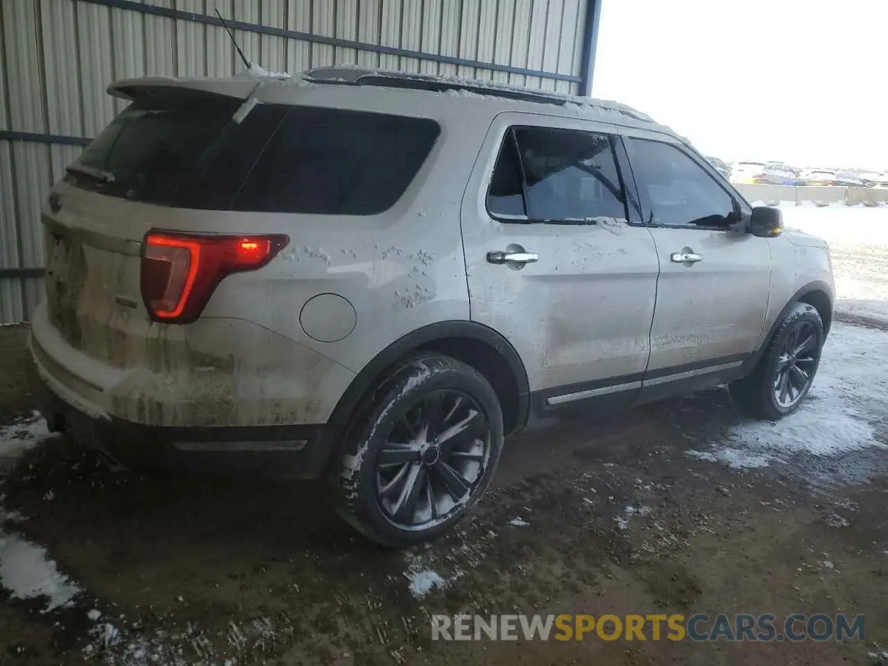 3 Photograph of a damaged car 1FM5K8FH3KGA71128 FORD EXPLORER 2019