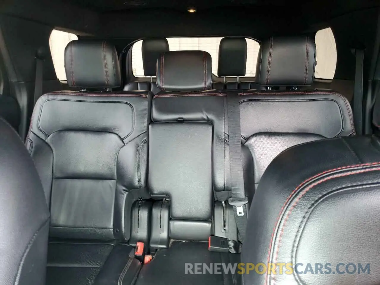 10 Photograph of a damaged car 1FM5K8GT0KGA76919 FORD EXPLORER 2019