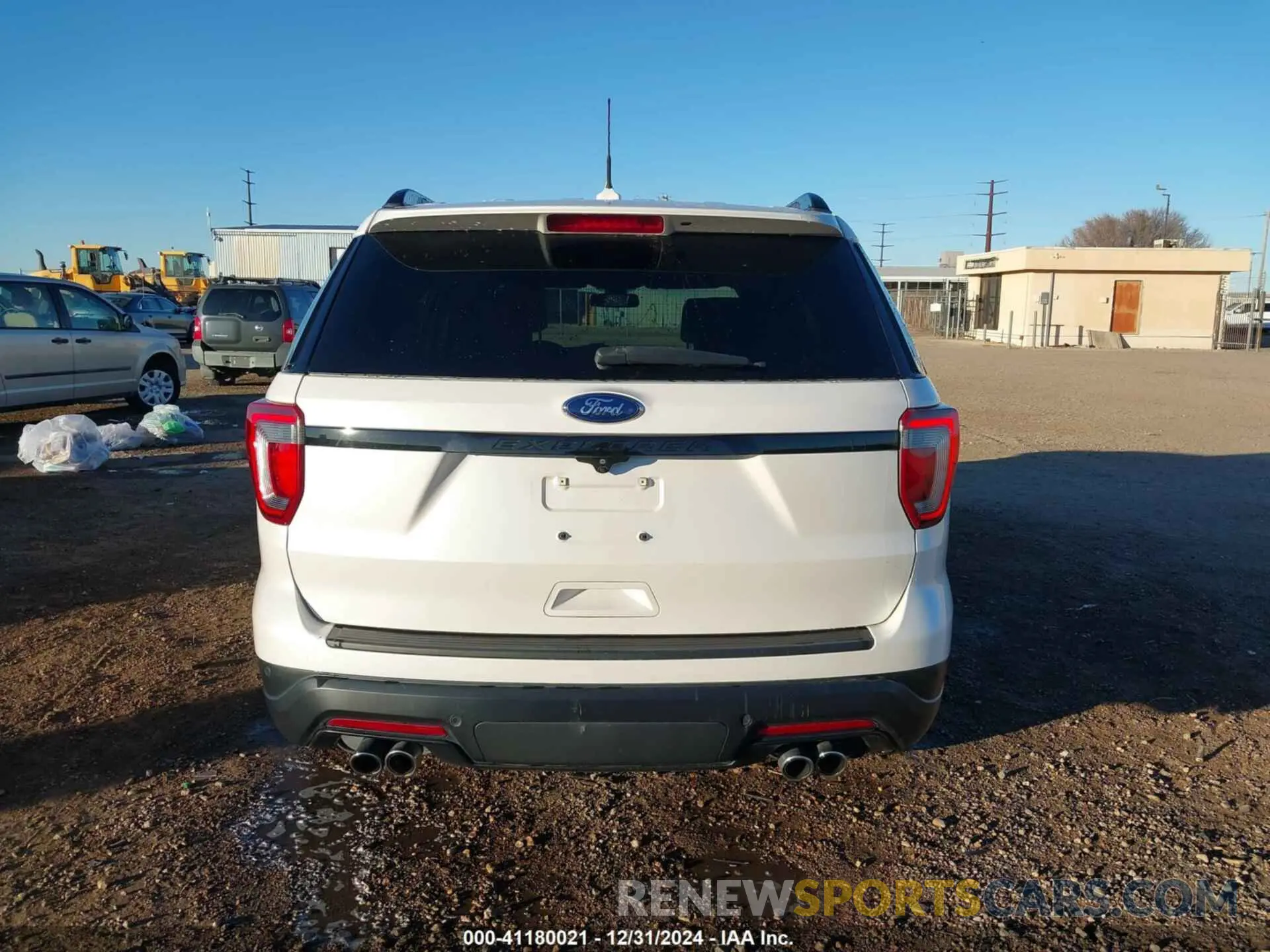 17 Photograph of a damaged car 1FM5K8GT1KGA71955 FORD EXPLORER 2019