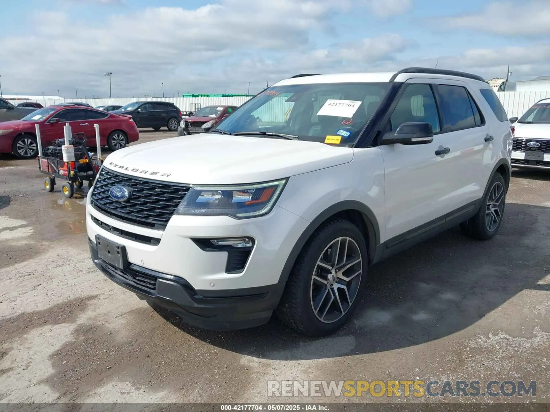 2 Photograph of a damaged car 1FM5K8GT2KGB38269 FORD EXPLORER 2019