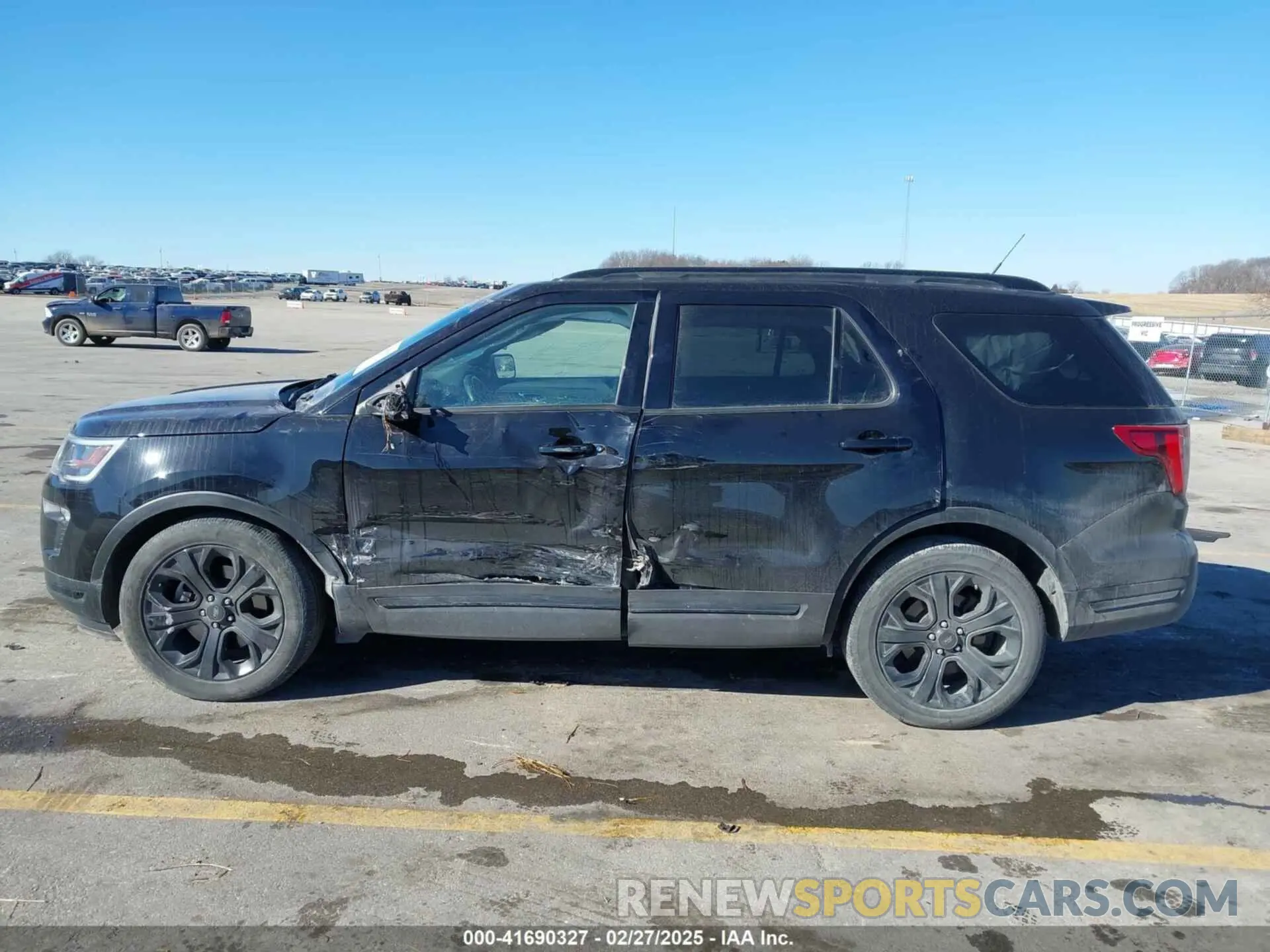 14 Photograph of a damaged car 1FM5K8GT5KGA27196 FORD EXPLORER 2019