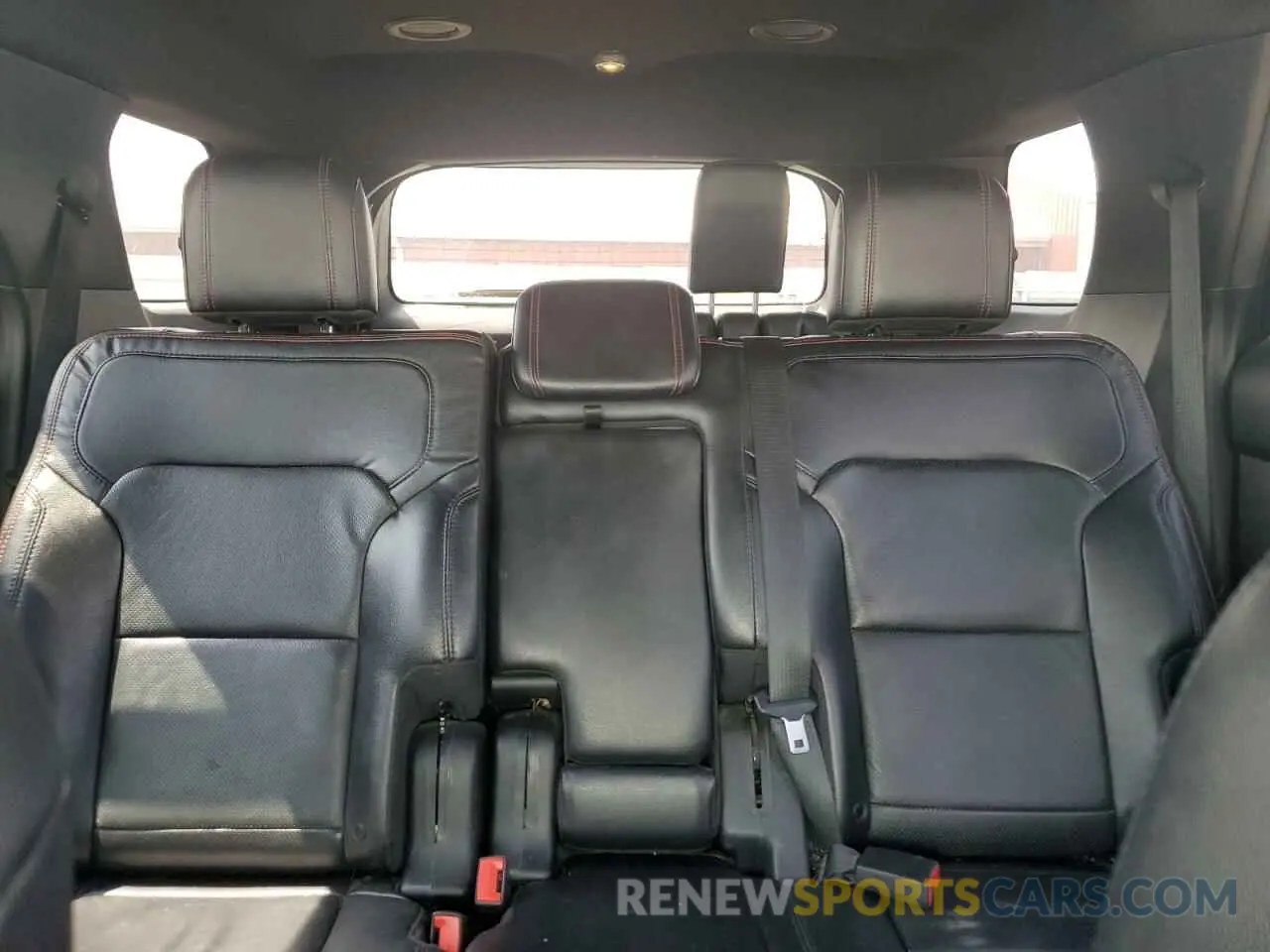 10 Photograph of a damaged car 1FM5K8GT8KGB48868 FORD EXPLORER 2019