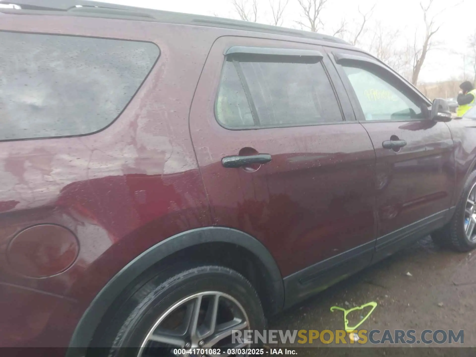 13 Photograph of a damaged car 1FM5K8GT9KGA35625 FORD EXPLORER 2019