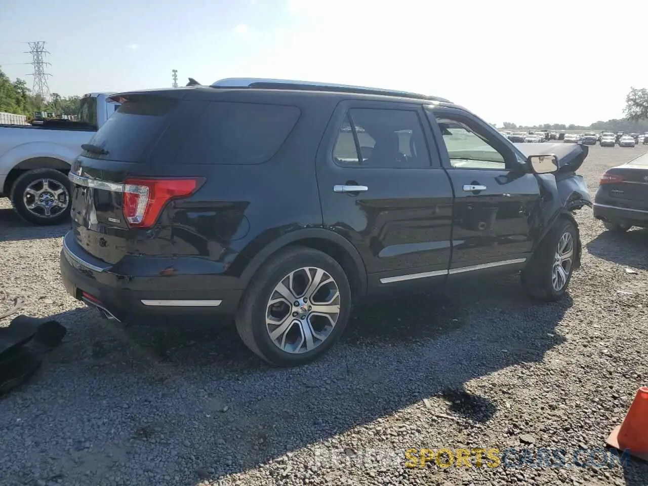 3 Photograph of a damaged car 1FM5K8HT0KGA21224 FORD EXPLORER 2019