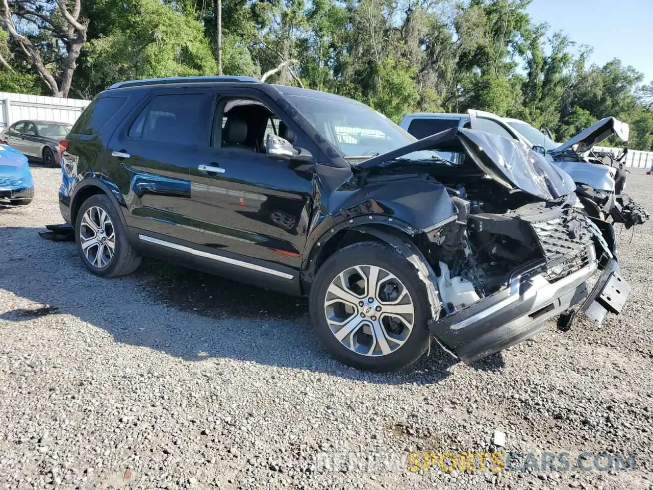 4 Photograph of a damaged car 1FM5K8HT0KGA21224 FORD EXPLORER 2019
