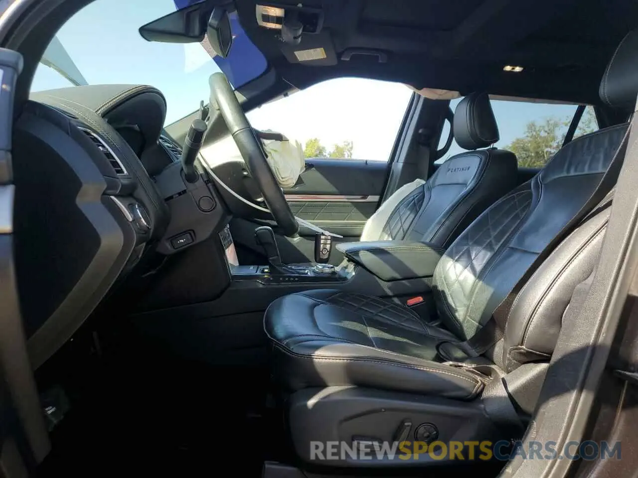 7 Photograph of a damaged car 1FM5K8HT0KGA21224 FORD EXPLORER 2019