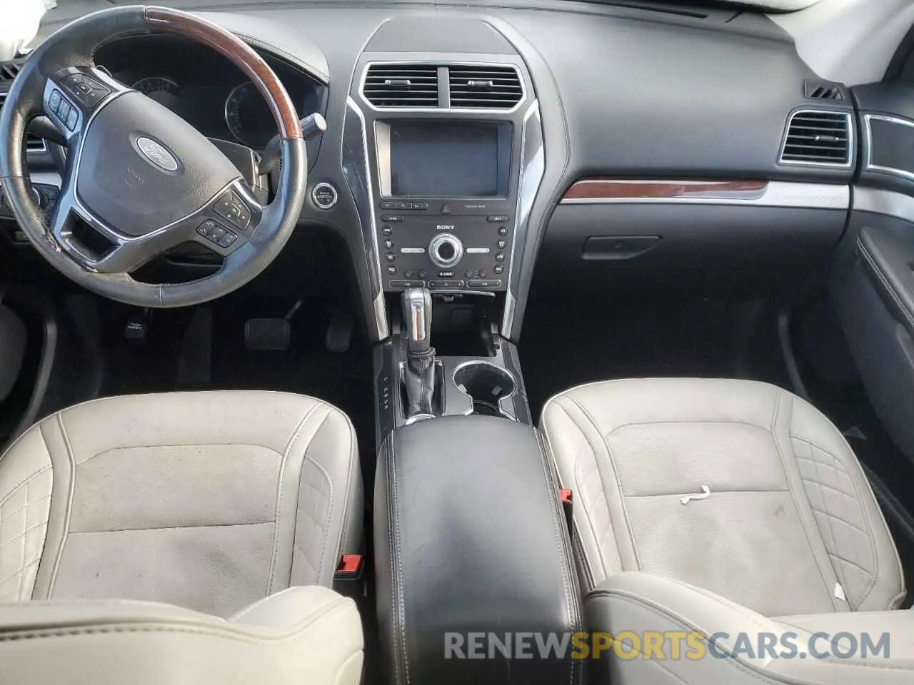 8 Photograph of a damaged car 1FM5K8HT4KGA87078 FORD EXPLORER 2019