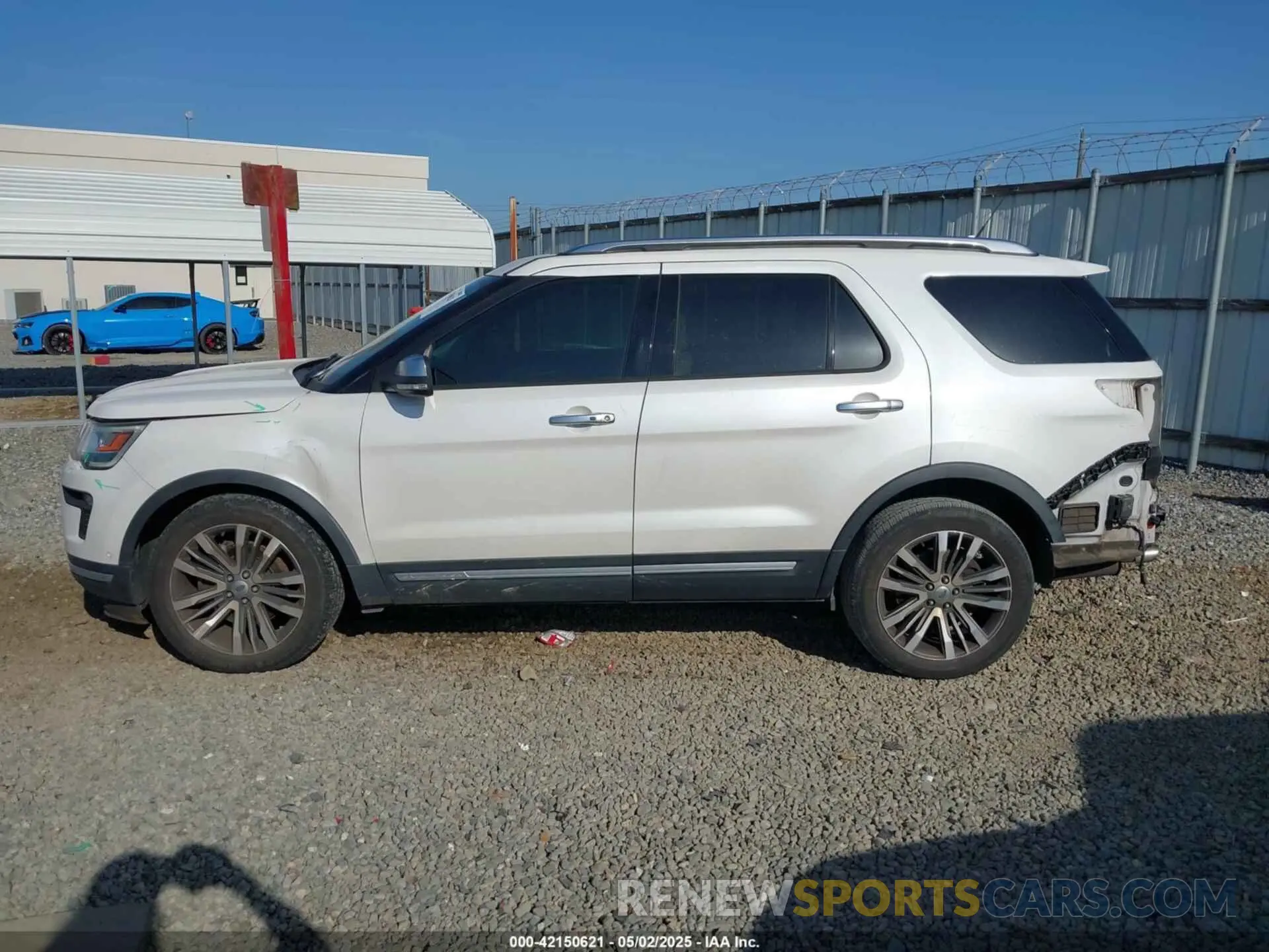 15 Photograph of a damaged car 1FM5K8HT5KGA58043 FORD EXPLORER 2019