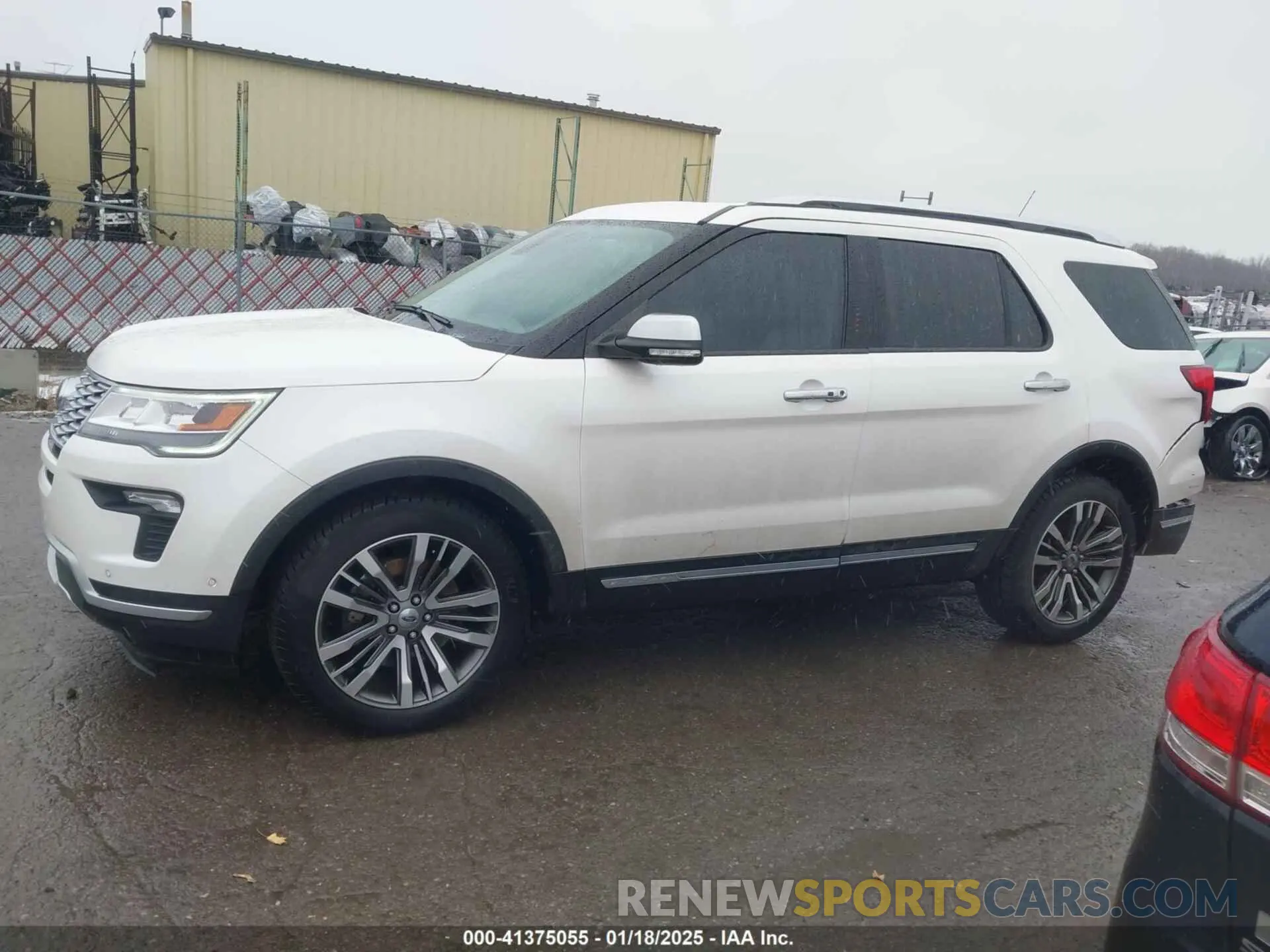 14 Photograph of a damaged car 1FM5K8HT5KGA95707 FORD EXPLORER 2019