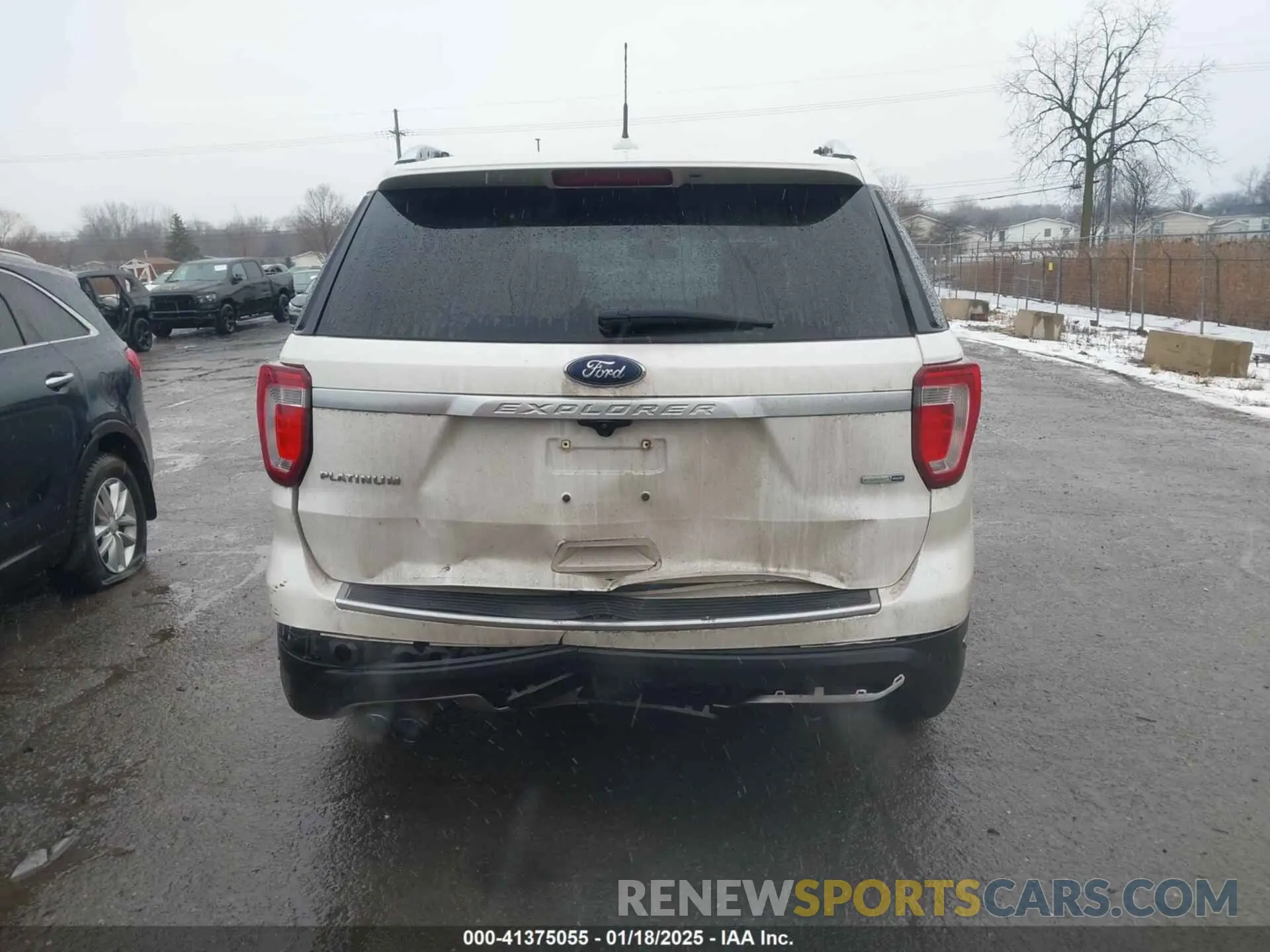 16 Photograph of a damaged car 1FM5K8HT5KGA95707 FORD EXPLORER 2019