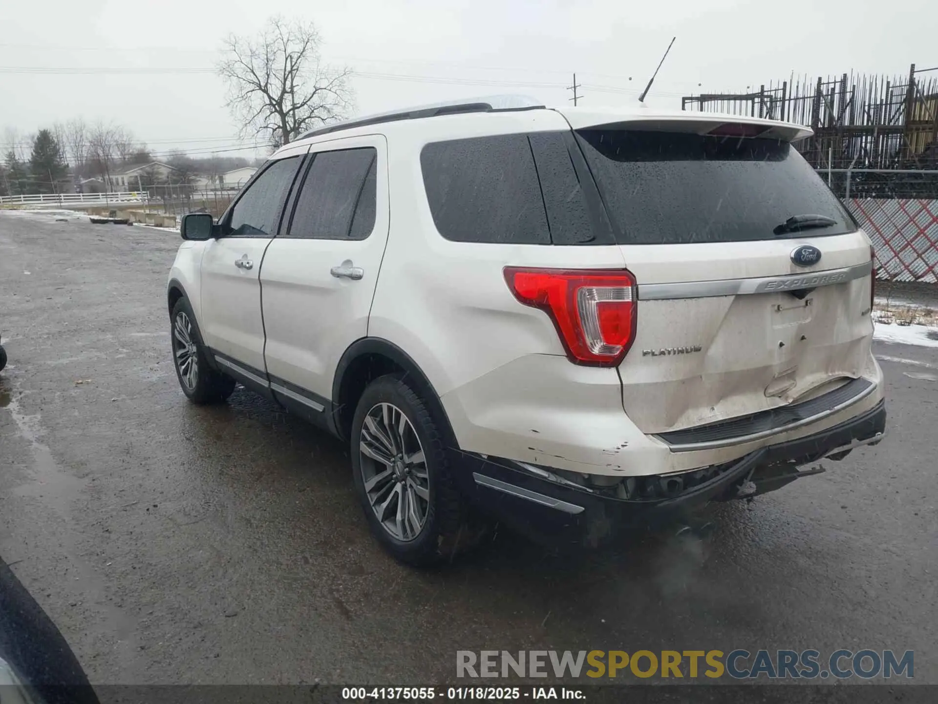 3 Photograph of a damaged car 1FM5K8HT5KGA95707 FORD EXPLORER 2019