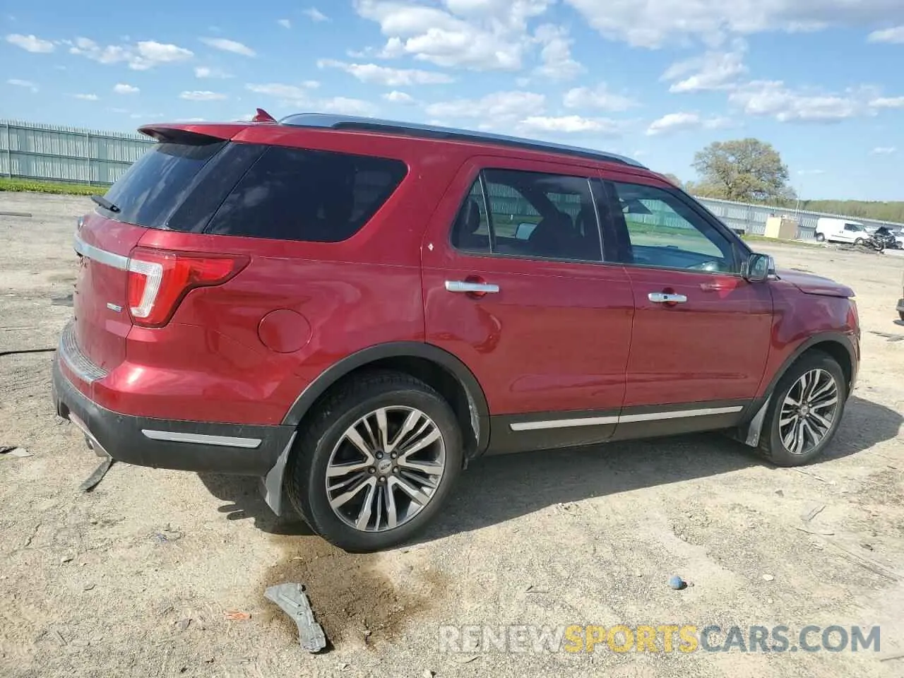 3 Photograph of a damaged car 1FM5K8HT6KGA95344 FORD EXPLORER 2019