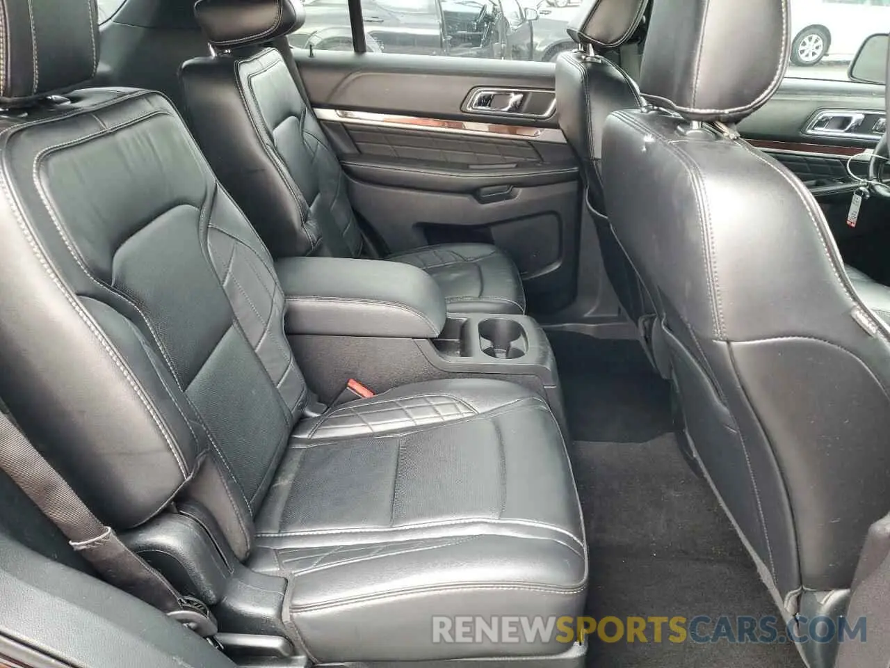 11 Photograph of a damaged car 1FM5K8HT7KGA21995 FORD EXPLORER 2019