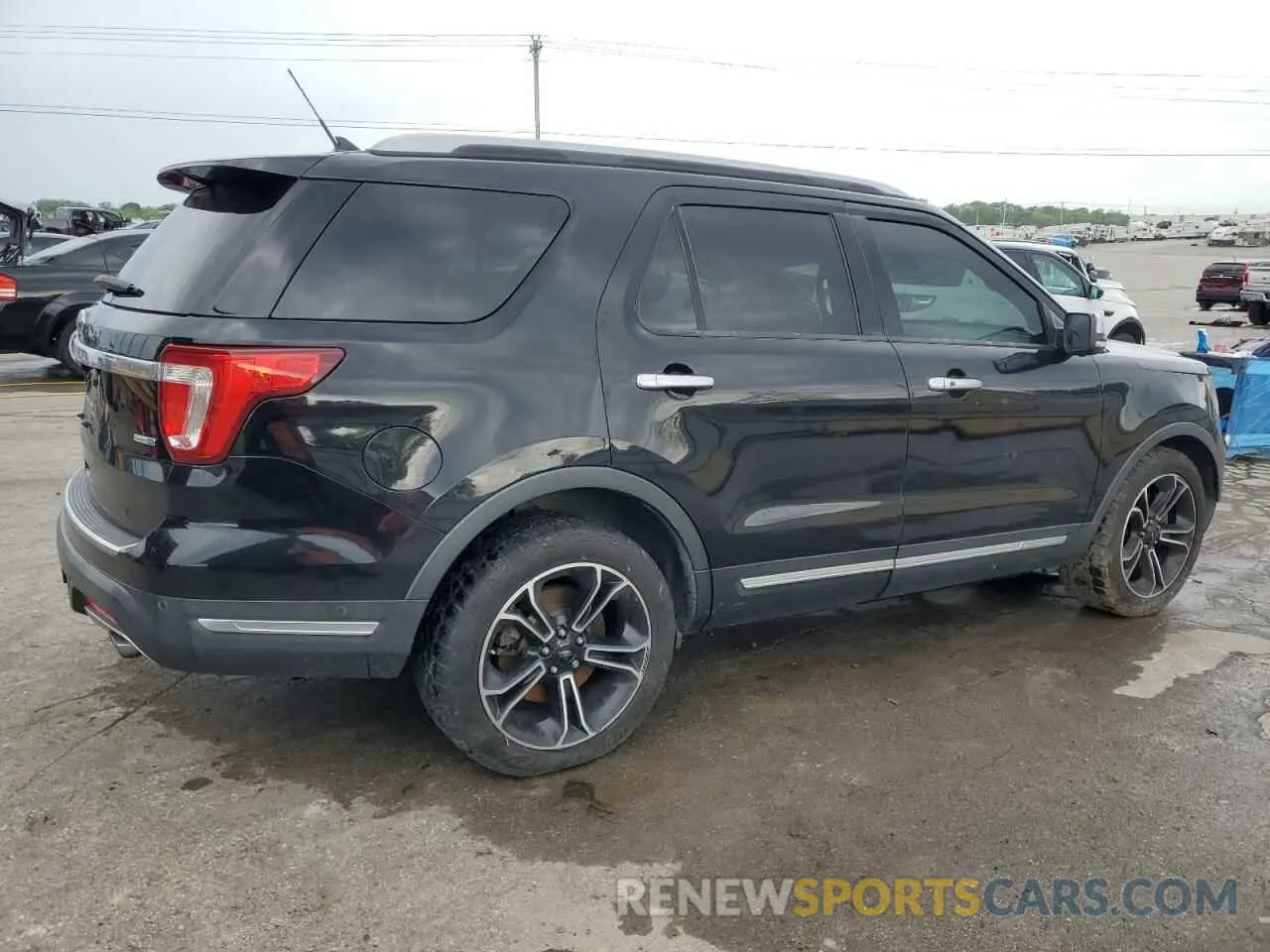 3 Photograph of a damaged car 1FM5K8HT7KGA21995 FORD EXPLORER 2019
