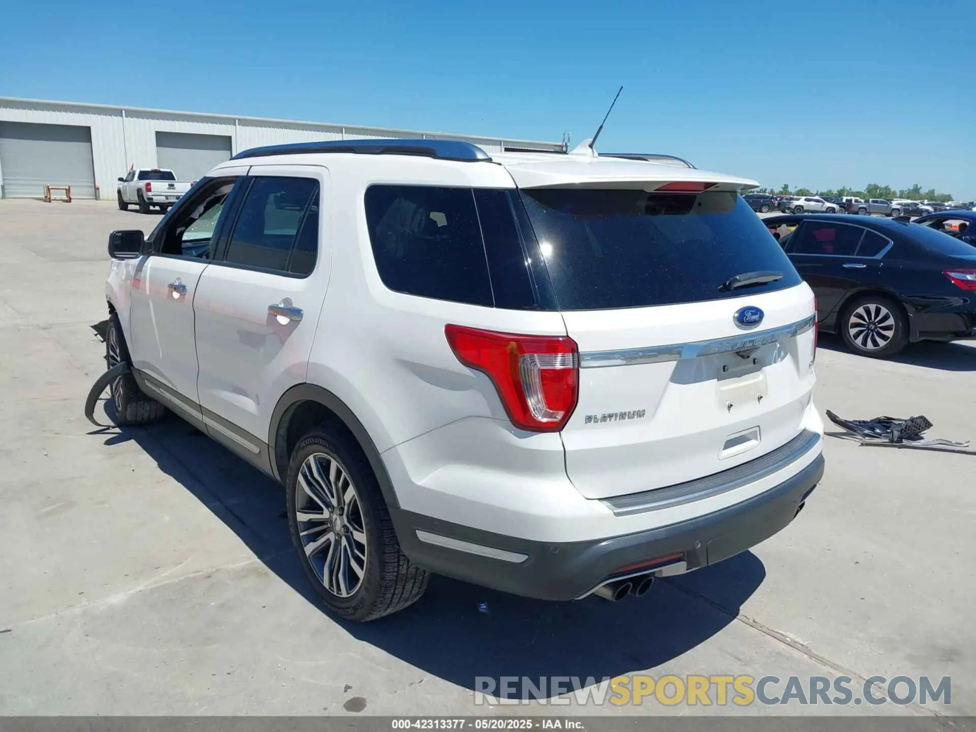 3 Photograph of a damaged car 1FM5K8HT8KGA02291 FORD EXPLORER 2019
