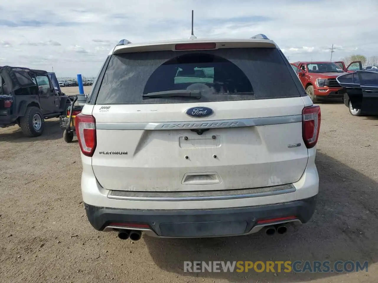 6 Photograph of a damaged car 1FM5K8HTXKGA78112 FORD EXPLORER 2019