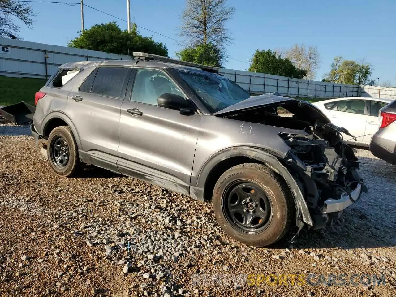 4 Photograph of a damaged car 1FM5K8AB2LGC83653 FORD EXPLORER 2020