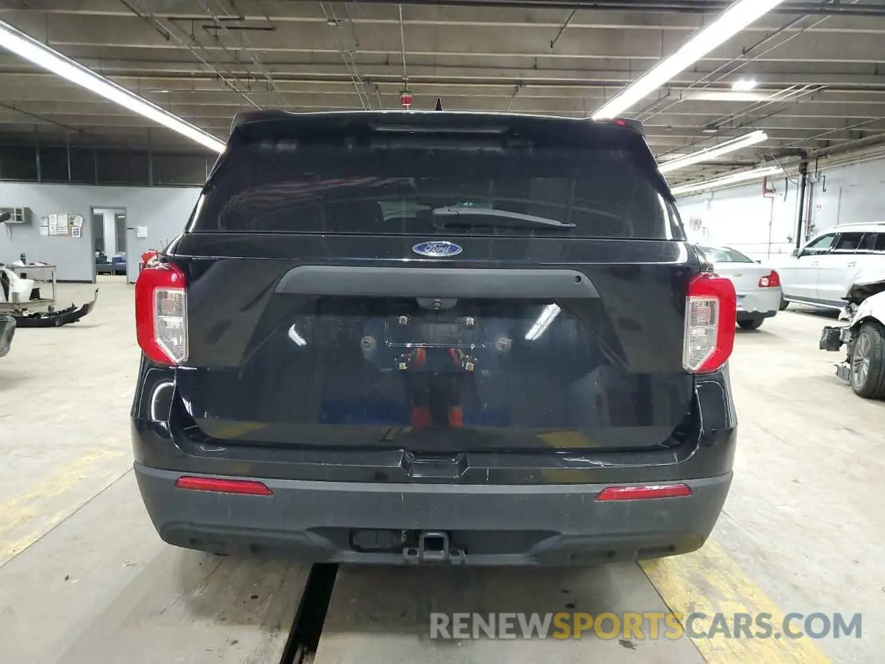 6 Photograph of a damaged car 1FM5K8AB4LGB22639 FORD EXPLORER 2020
