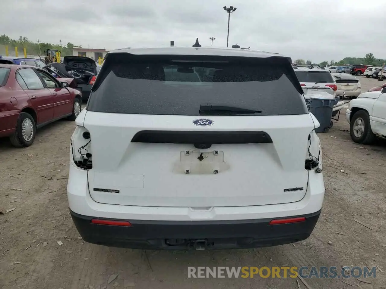 6 Photograph of a damaged car 1FM5K8AW1LGA45375 FORD EXPLORER 2020