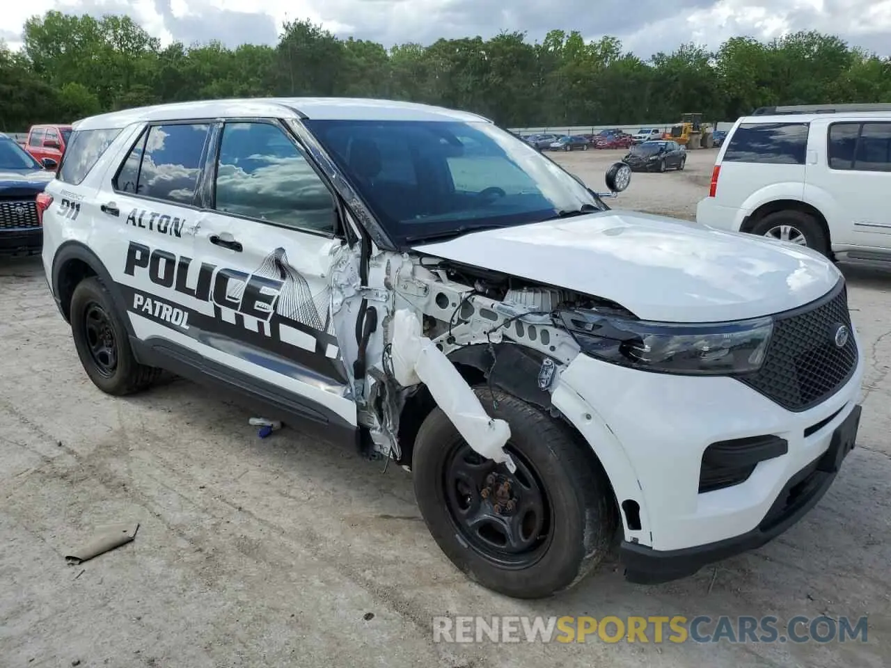 4 Photograph of a damaged car 1FM5K8AW9LGA19414 FORD EXPLORER 2020