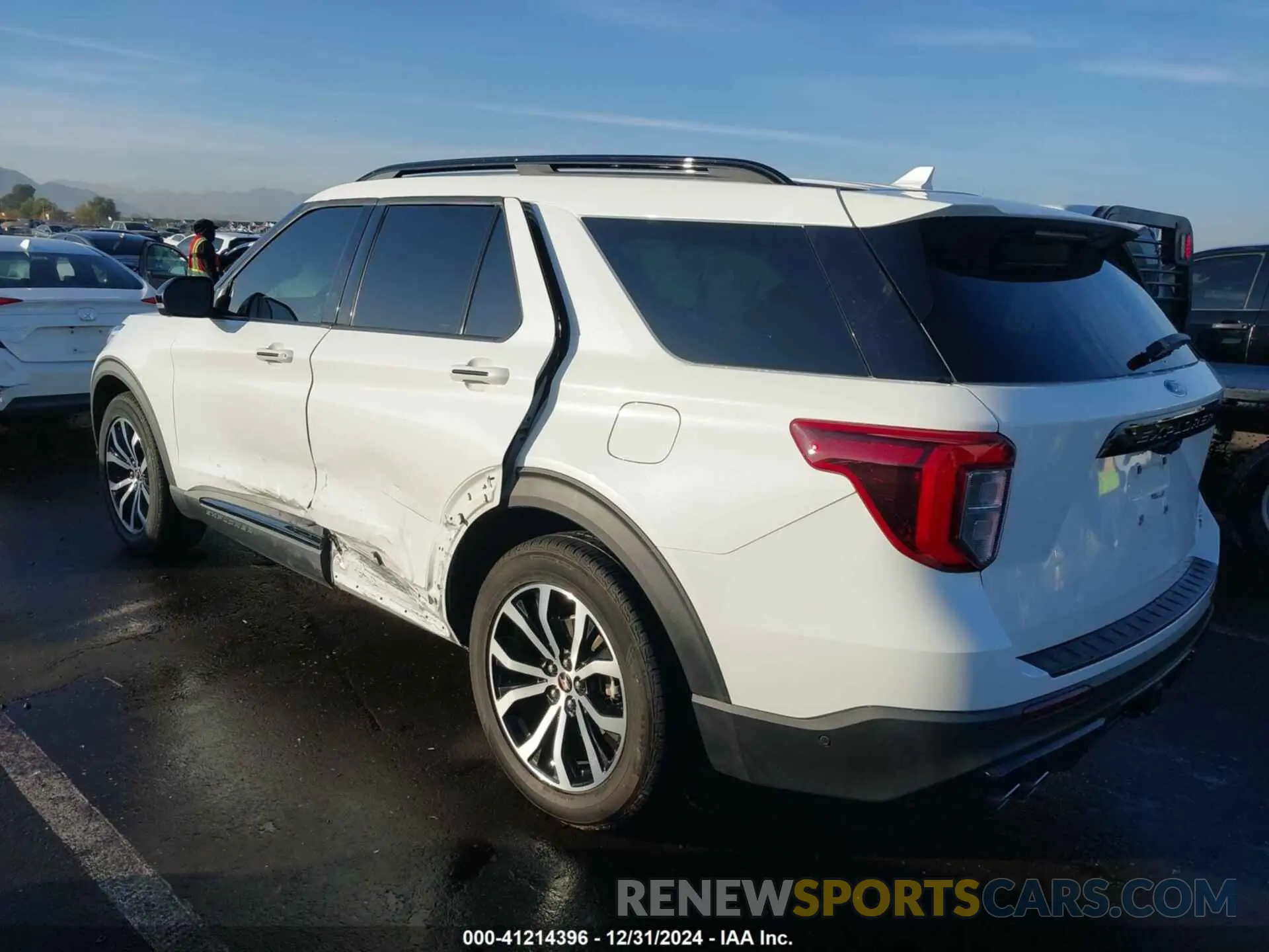6 Photograph of a damaged car 1FM5K8GC0LGA28807 FORD EXPLORER 2020
