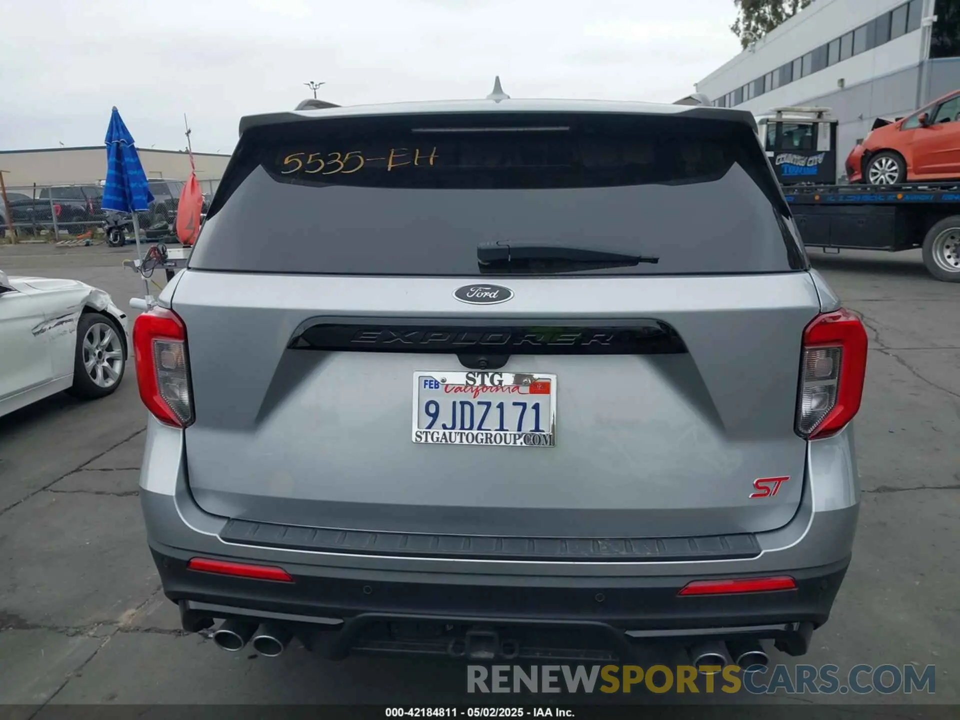 17 Photograph of a damaged car 1FM5K8GC0LGD17458 FORD EXPLORER 2020