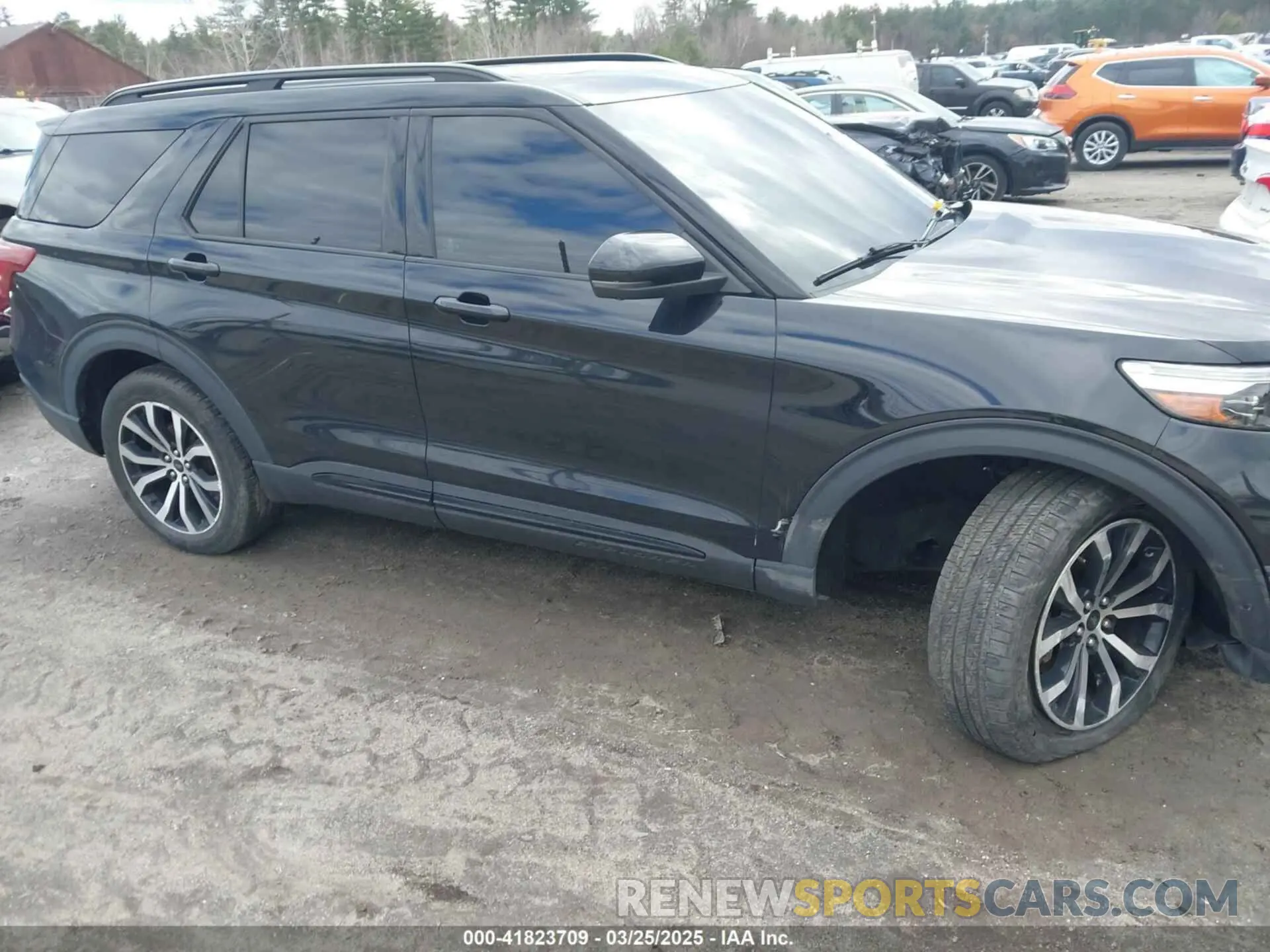 13 Photograph of a damaged car 1FM5K8GC1LGA74663 FORD EXPLORER 2020