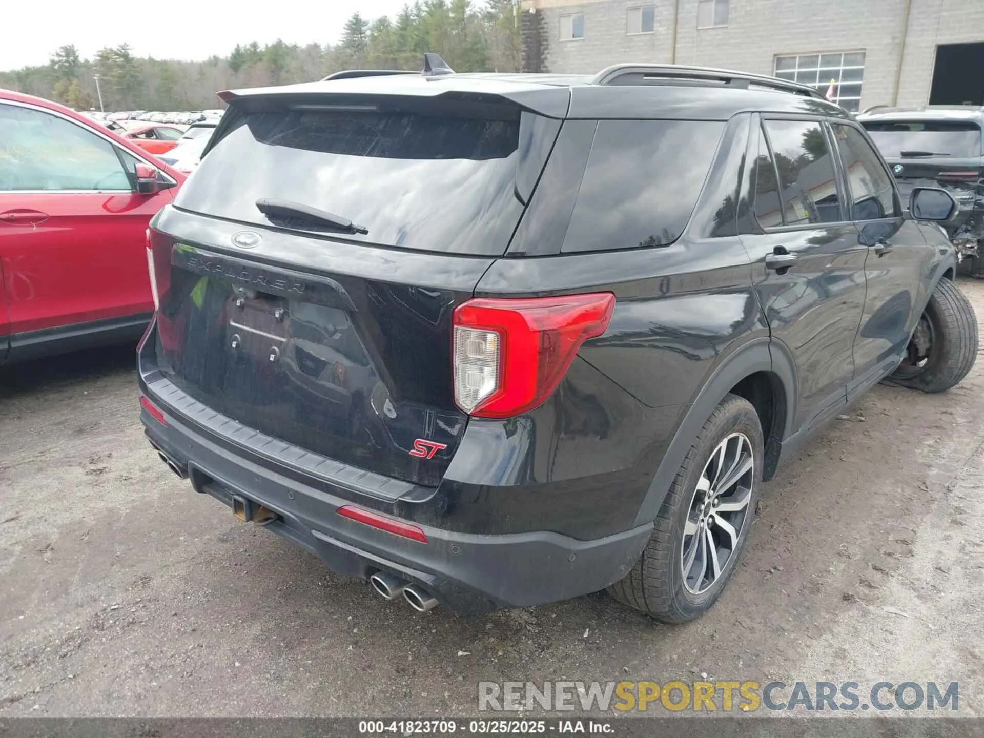 4 Photograph of a damaged car 1FM5K8GC1LGA74663 FORD EXPLORER 2020