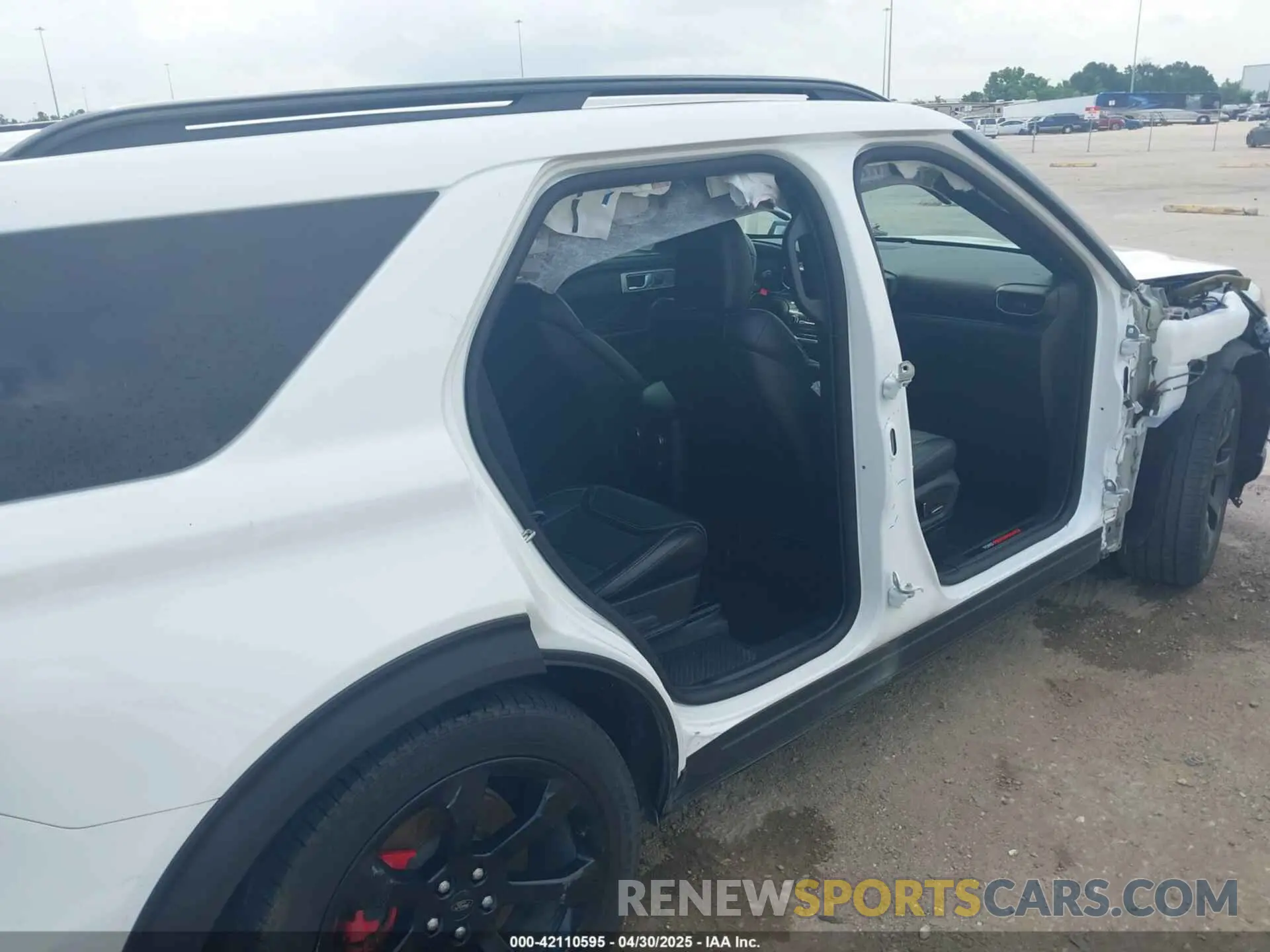 19 Photograph of a damaged car 1FM5K8GC2LGA91245 FORD EXPLORER 2020