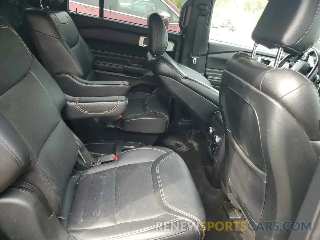 11 Photograph of a damaged car 1FM5K8GC2LGB13437 FORD EXPLORER 2020