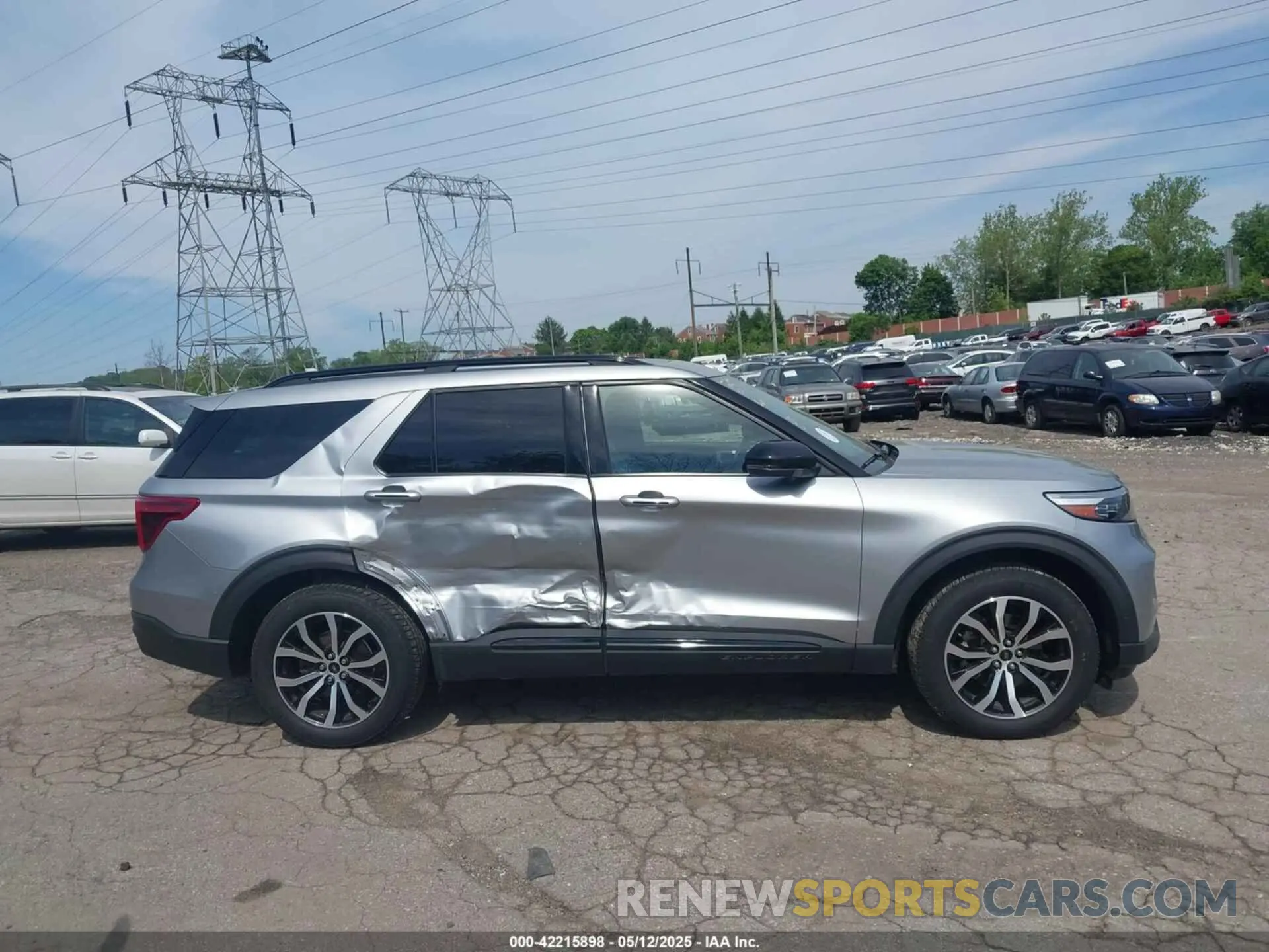 13 Photograph of a damaged car 1FM5K8GC2LGB45689 FORD EXPLORER 2020