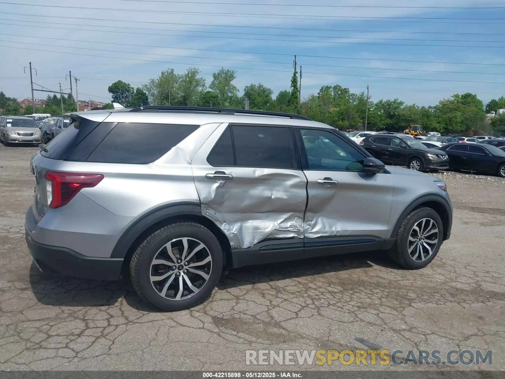 6 Photograph of a damaged car 1FM5K8GC2LGB45689 FORD EXPLORER 2020