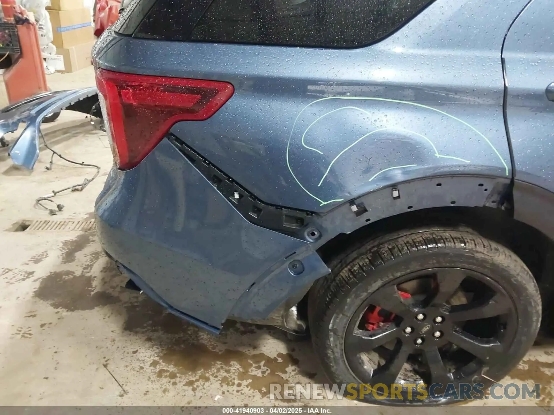 17 Photograph of a damaged car 1FM5K8GC3LGB10546 FORD EXPLORER 2020