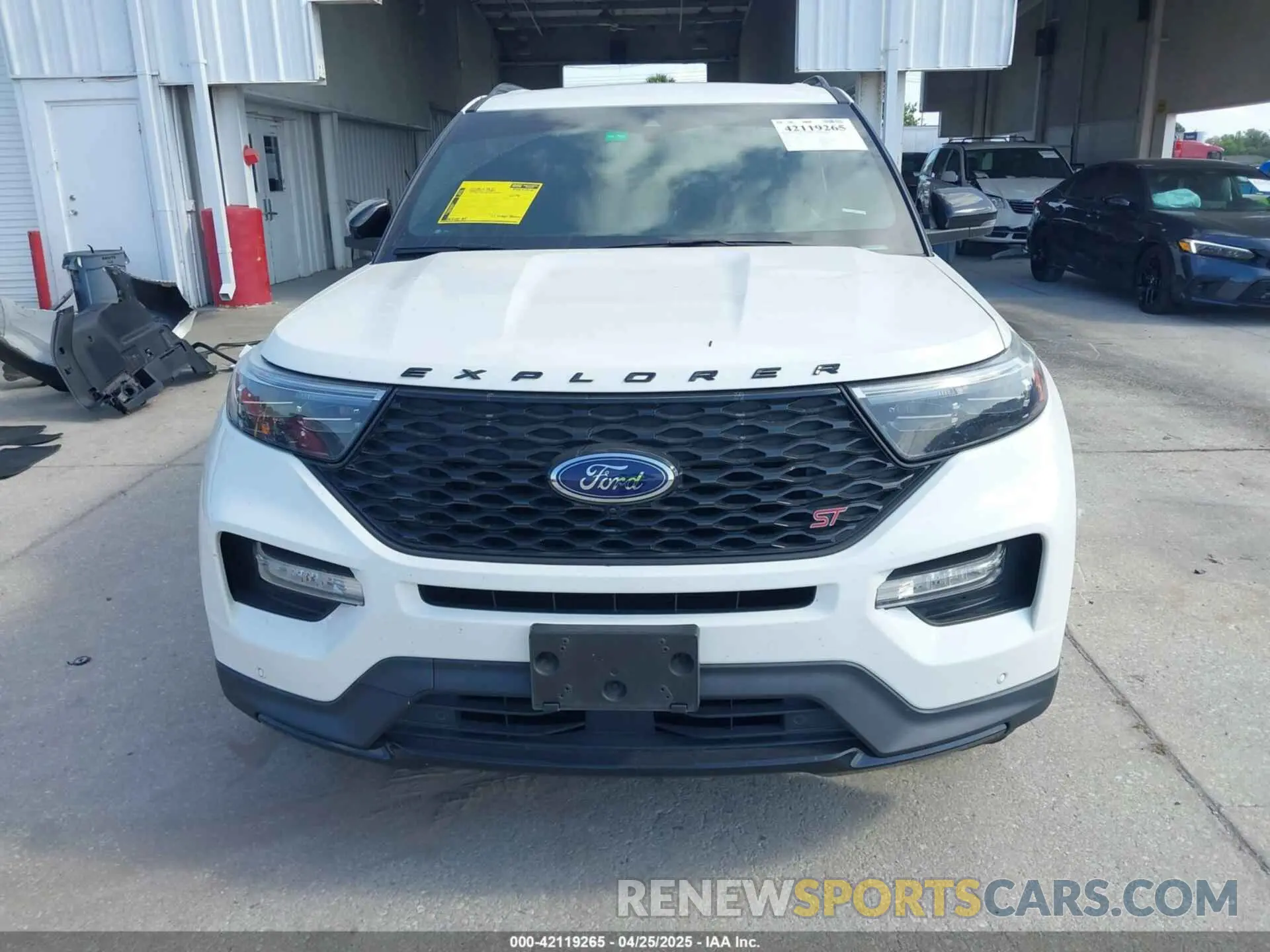13 Photograph of a damaged car 1FM5K8GC4LGD20105 FORD EXPLORER 2020