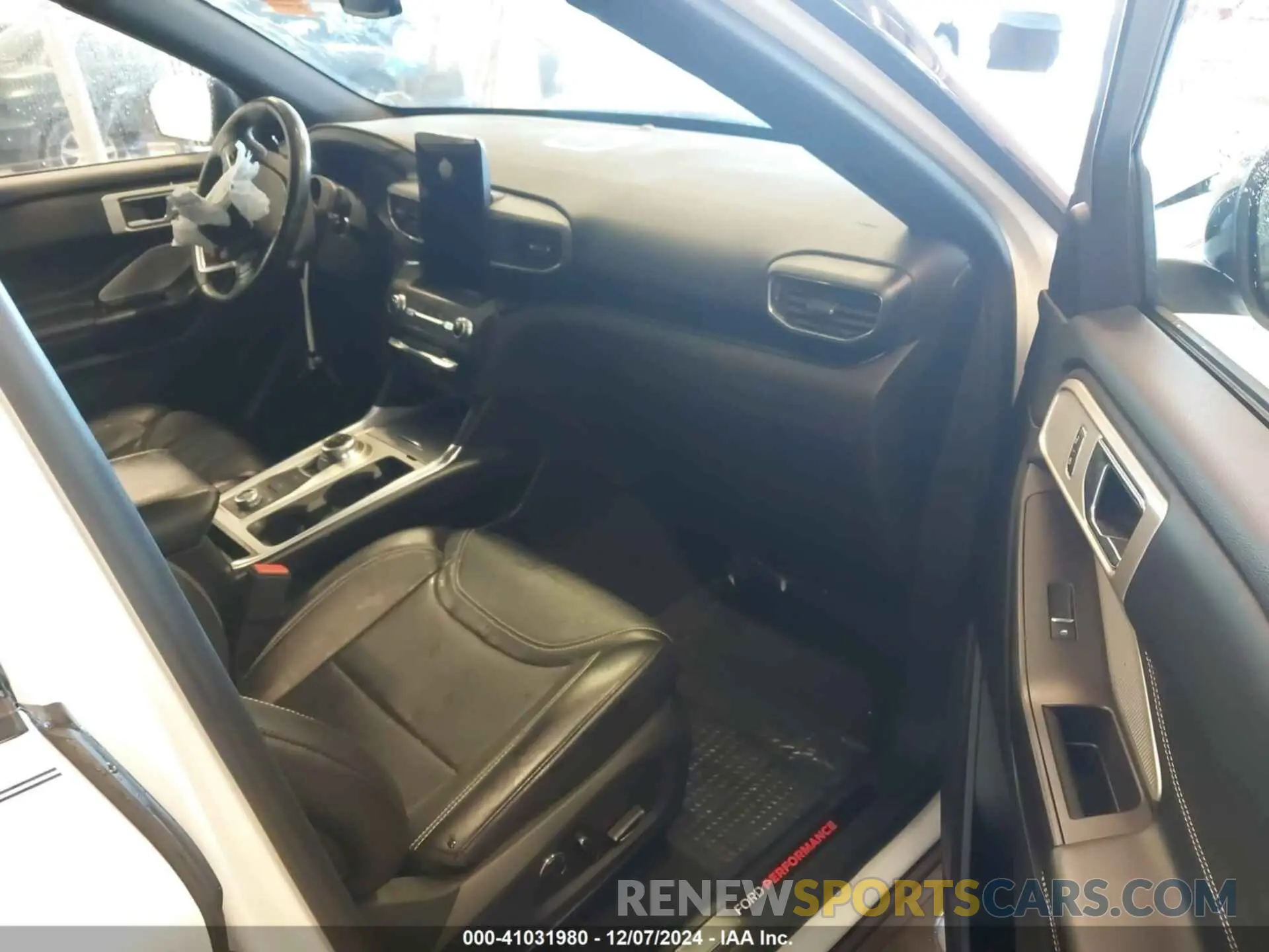 5 Photograph of a damaged car 1FM5K8GC5LGA62211 FORD EXPLORER 2020