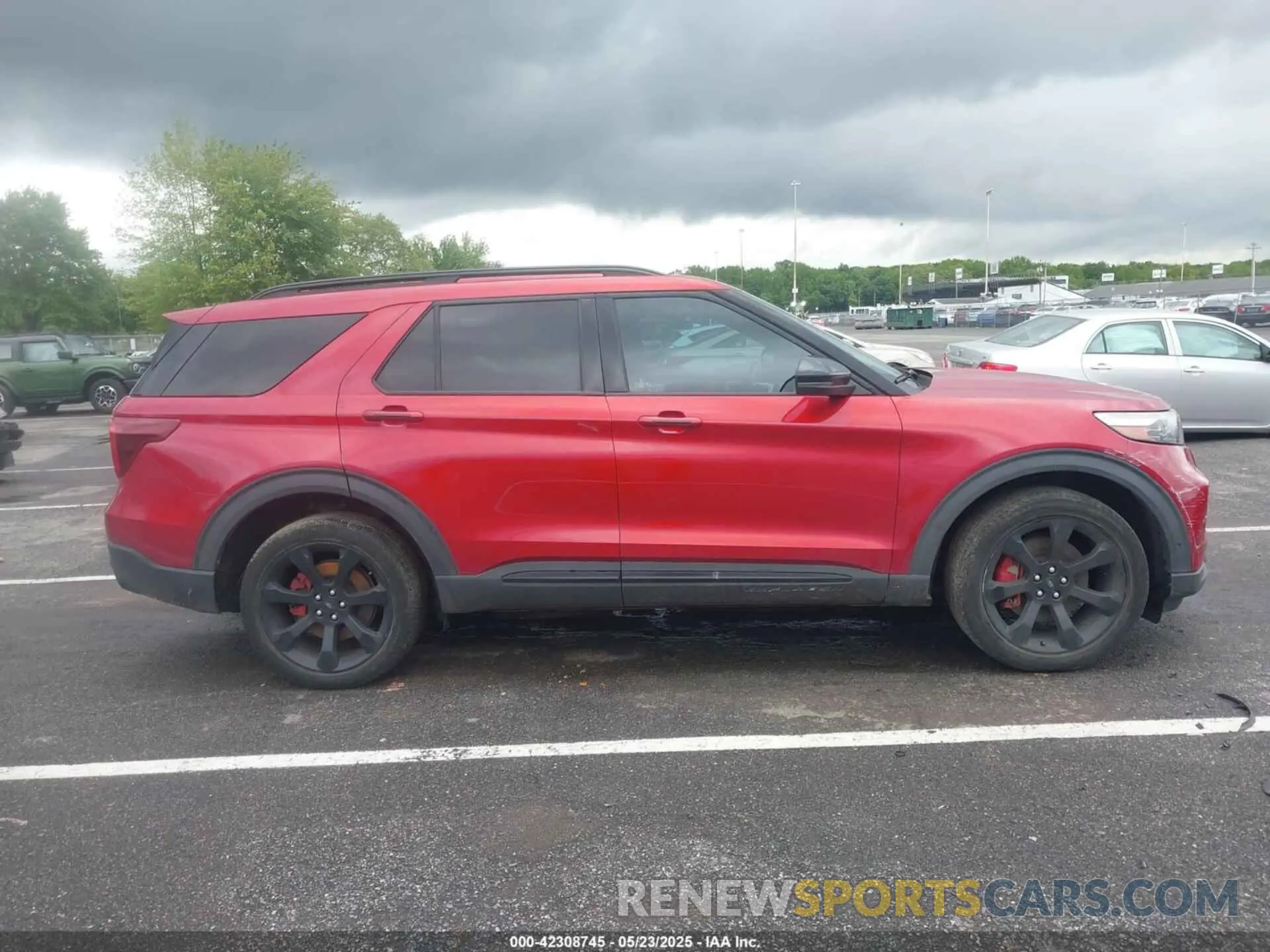 12 Photograph of a damaged car 1FM5K8GC5LGA65481 FORD EXPLORER 2020